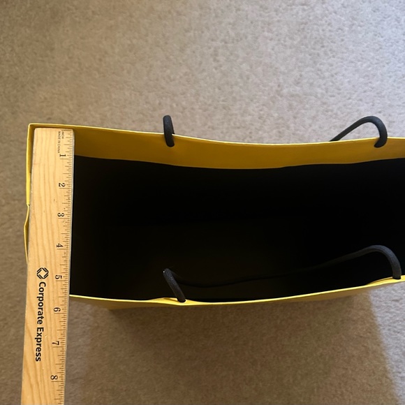 Combo Fendi gift bag and a shoe box - Picture 4 of 11